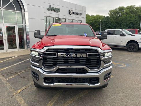 Used 2026 RAM 2500 Big Horn AWD/4WD image 8
