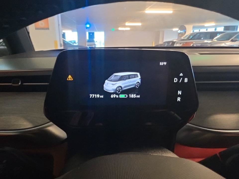 Used 2025 Volkswagen ID. Buzz Pro S Plus AWD/4WD image 4