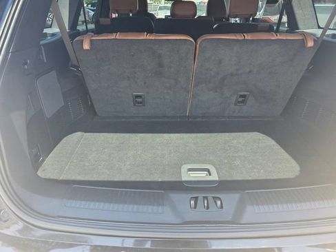 Used 2023 Lincoln Aviator Reserve RWD image 15