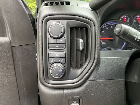 Used 2024 Chevrolet Silverado 3500 W/T AWD/4WD image 18