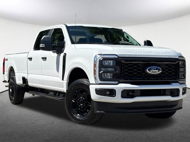 Certified 2024 Ford F250 XL w/ STX Appearance Package AWD/4WD image 2