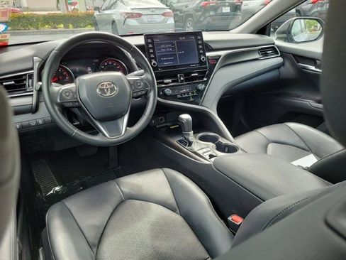 Used 2023 Toyota Camry XSE image 10