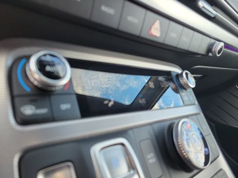 Used 2023 Hyundai Palisade Calligraphy image 21