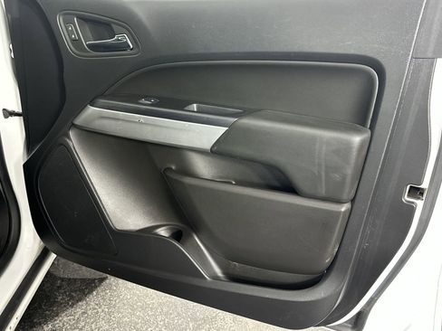 Used 2020 Chevrolet Colorado LT w/ Safety Package AWD/4WD image 29