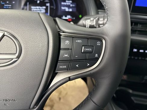 New 2026 Lexus UX 300h AWD image 12