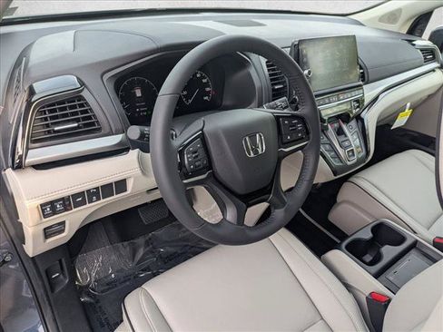 Certified 2026 Honda Odyssey Touring image 10