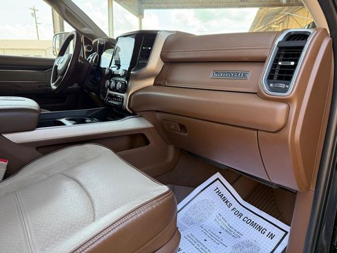 Used 2022 RAM 3500 Laramie AWD/4WD image 20