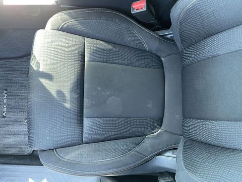 Used 2025 Subaru Ascent Premium AWD/4WD image 21