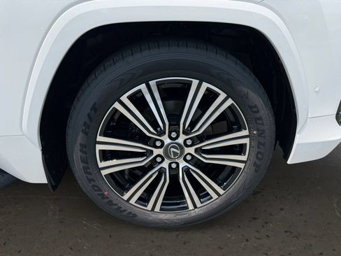 New 2026 Lexus LX 700h Luxury AWD/4WD image 26