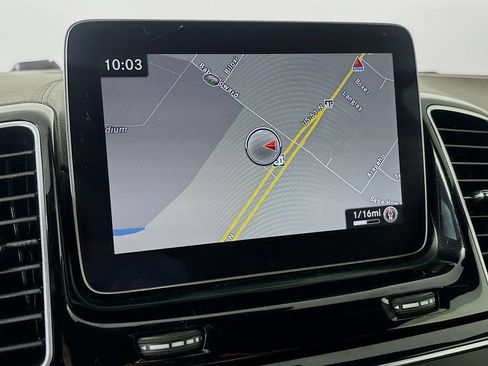 Used 2019 Mercedes-Benz GLS 450 4MATIC image 16