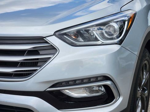 Used 2018 Hyundai Santa Fe Sport w/ 2.0T Ultimate Tech Package 05 FWD image 7