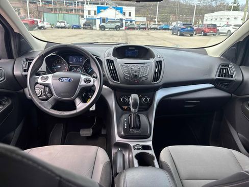 Used 2015 Ford Escape SE image 22