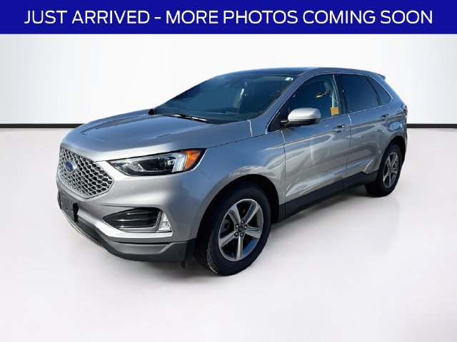 Certified 2023 Ford Edge SEL w/ Convenience Package AWD/4WD image 3