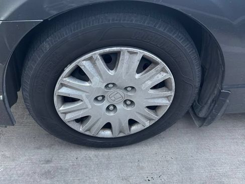 Used 2011 Honda Civic DX-VP image 4