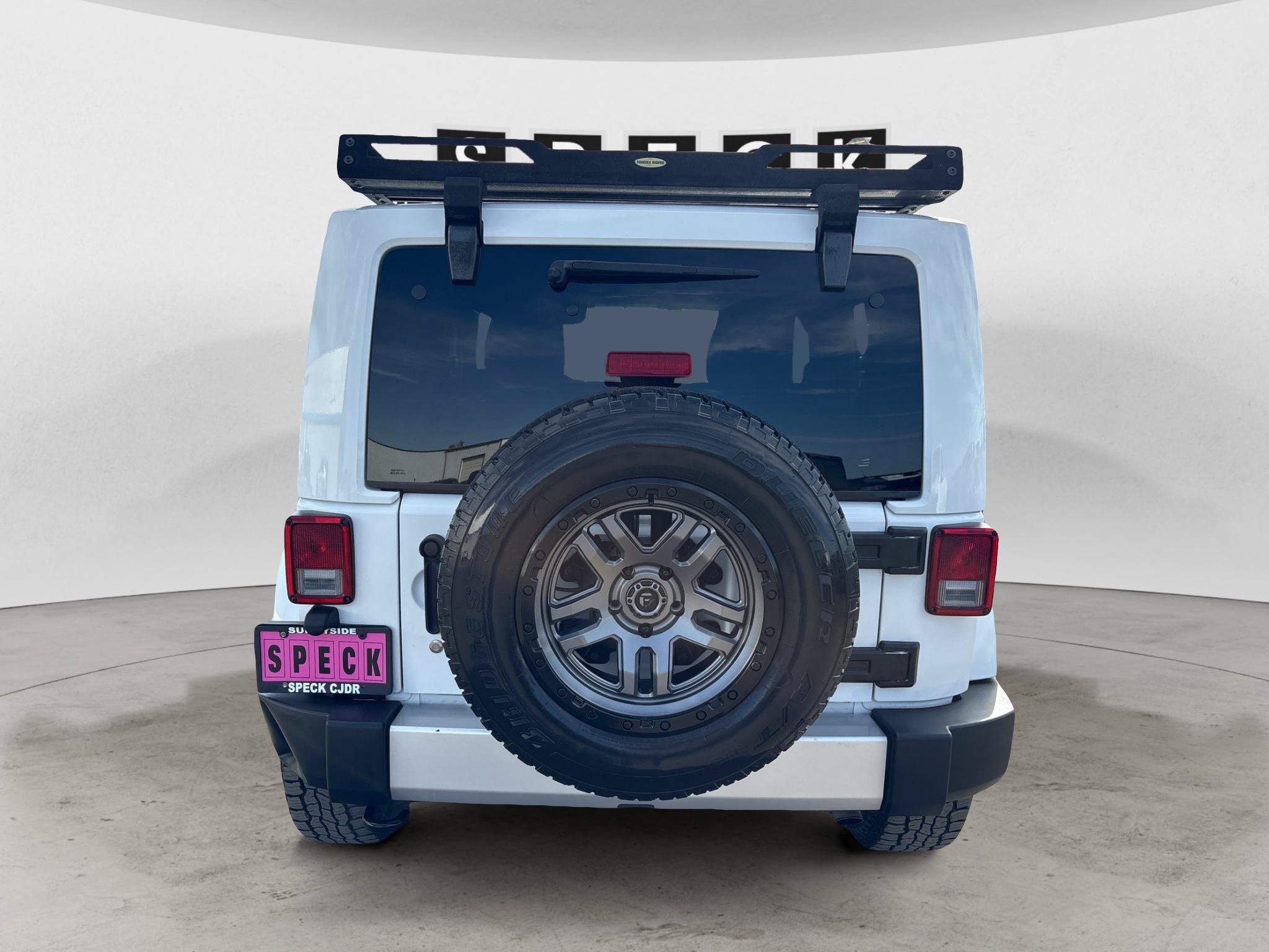 Used 2015 Jeep Wrangler Sahara w/ Connectivity Group AWD/4WD image 4