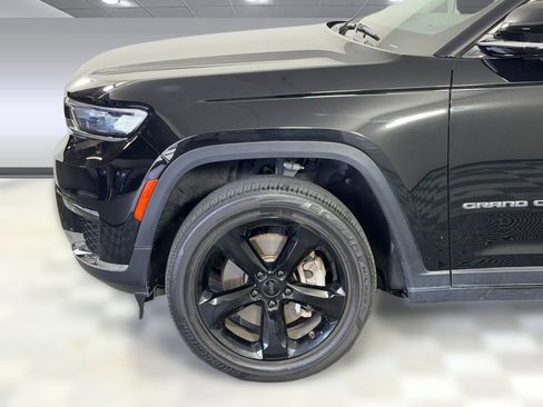 Used 2023 Jeep Grand Cherokee L Limited RWD image 11