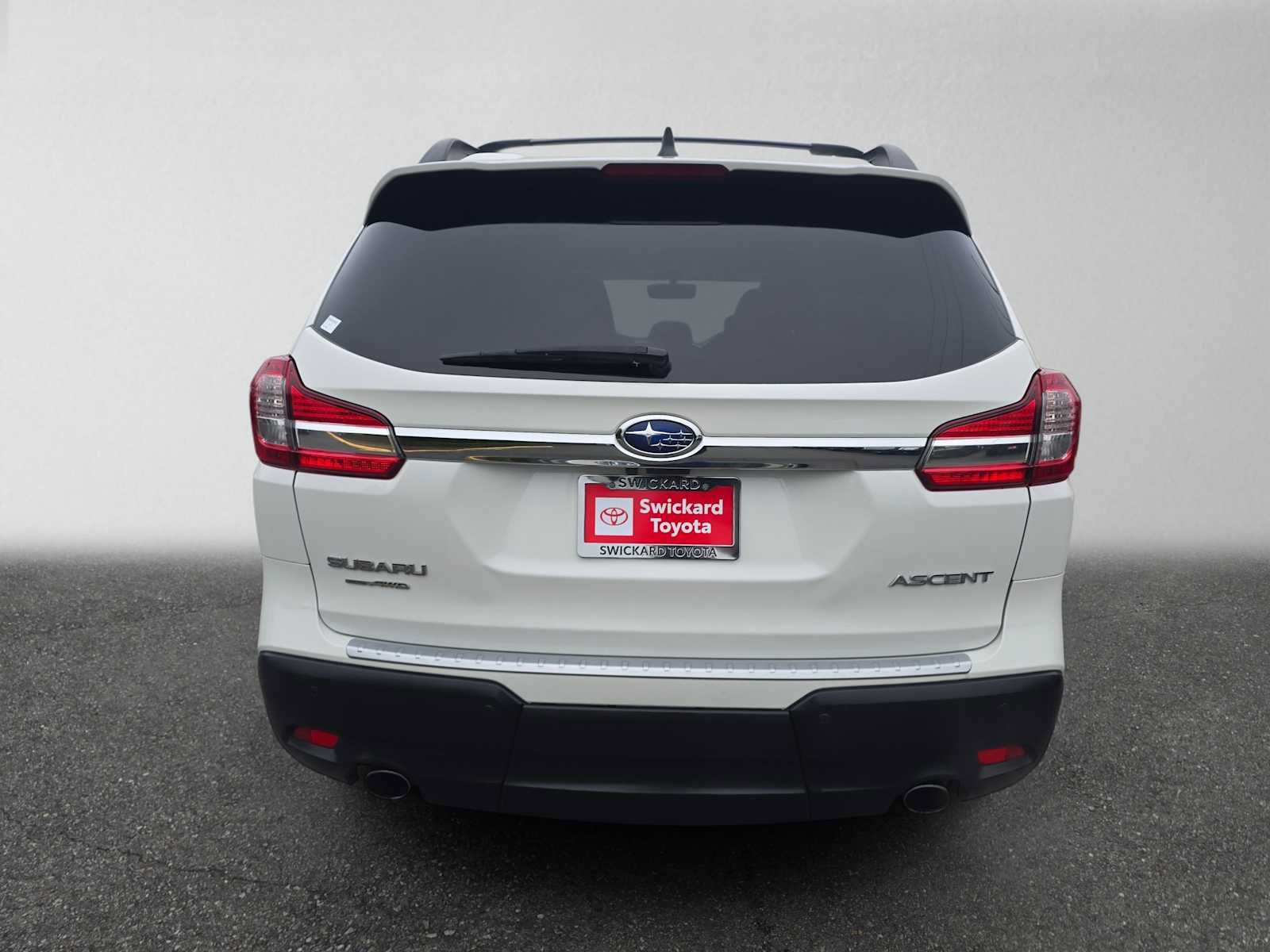 Used 2021 Subaru Ascent Premium w/ Sport Package AWD/4WD image 4