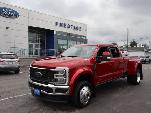Used 2023 Ford F450 Lariat w/ Lariat Ultimate Package AWD/4WD image 1