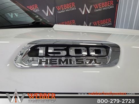 Used 2021 RAM 1500 Laramie AWD/4WD image 18