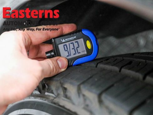 Used 2023 Nissan Armada SL w/ Midnight Edition Package image 27