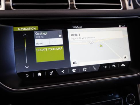 Used 2017 Land Rover Range Rover Long Wheelbase Supercharged image 18