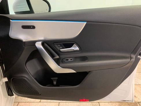 Used 2022 Mercedes-Benz A 220 4MATIC image 59