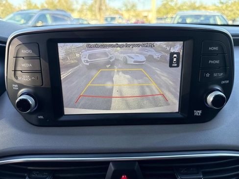 Used 2019 Hyundai Santa Fe SE image 29