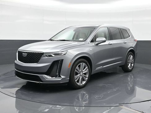 Certified 2024 Cadillac XT6 Premium Luxury FWD image 1