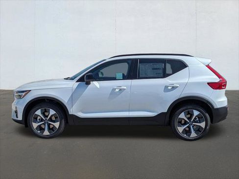 New 2026 Volvo XC40 B5 Plus w/ Protection Package Premier image 3