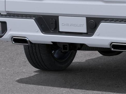 New 2026 Chevrolet Silverado 1500 High Country w/ High Country Premium Package AWD/4WD image 14