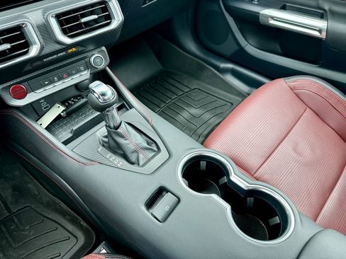 Used 2024 Ford Mustang GT Premium RWD image 17