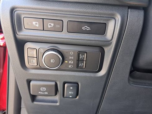 Used 2024 Ford F150 Platinum AWD/4WD image 26