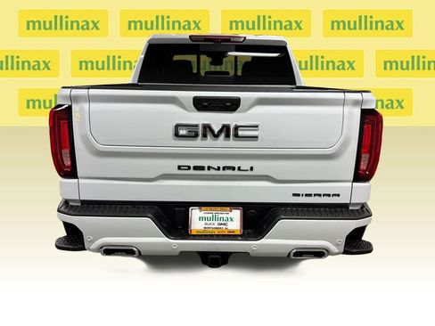 New 2026 GMC Sierra 1500 Denali Ultimate w/ LPO, Black Badging Package AWD/4WD image 15