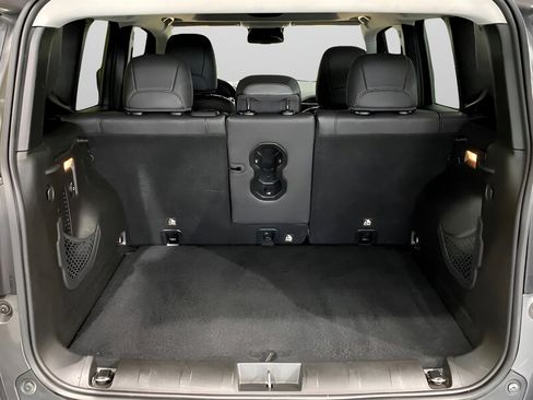 Used 2016 Jeep Renegade Limited image 29