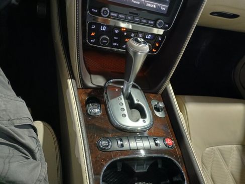 Used 2012 Bentley Continental GT AWD/4WD image 25