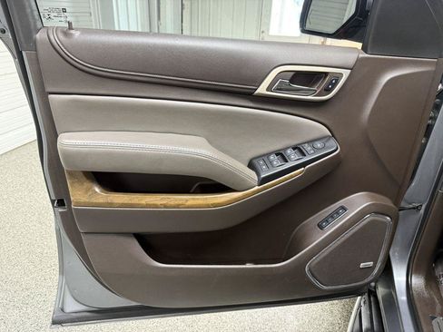 Used 2020 GMC Yukon XL Denali w/ Open Road Package AWD/4WD image 32