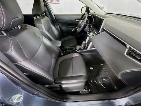 Certified 2024 Toyota Corolla Cross XLE w/ Convenience Package AWD/4WD image 31