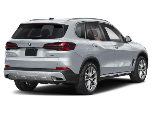 Used 2026 BMW X5 xDrive40i w/ M Sport Package AWD/4WD image 2