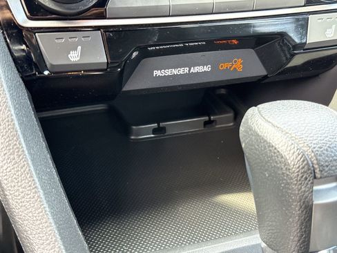 Used 2018 Honda Civic EX image 22