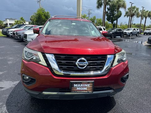 Used 2018 Nissan Pathfinder SL w/ SL Premium Package AWD/4WD image 2