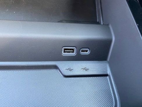 New 2026 Chevrolet Tahoe High Country image 13