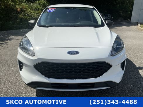 Used 2022 Ford Escape SE w/ Convenience Package FWD image 8