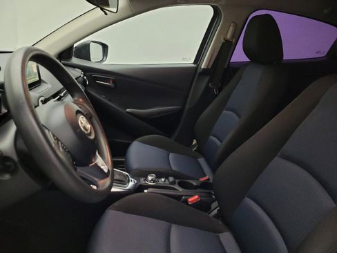 Used 2018 Toyota Yaris iA FWD image 17