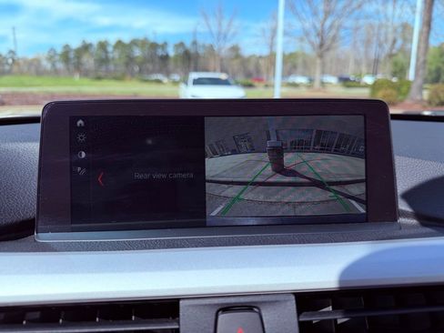 Used 2018 BMW 320i 320i NAV/SUNROOF/BLINDSPOT/1 O w/ Convenience Package image 24