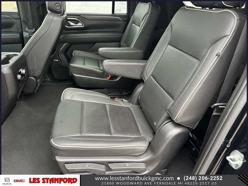 Used 2023 GMC Yukon XL SLT AWD/4WD image 13