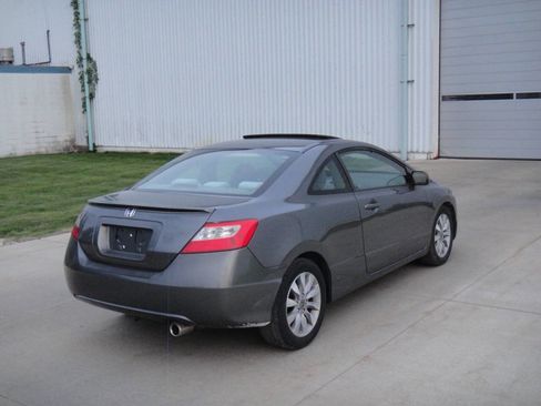 Used 2010 Honda Civic EX image 7