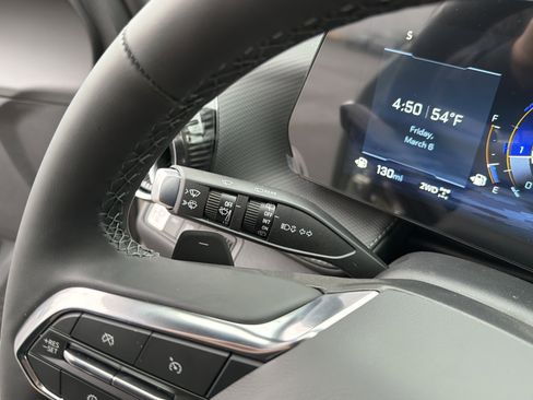 New 2026 Chevrolet Equinox LT w/ Safety and Technology Package image 19