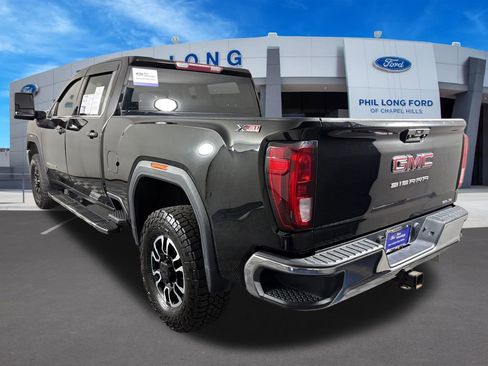 Used 2020 GMC Sierra 2500 SLE w/ SLE Value Package; AWD/4WD image 3