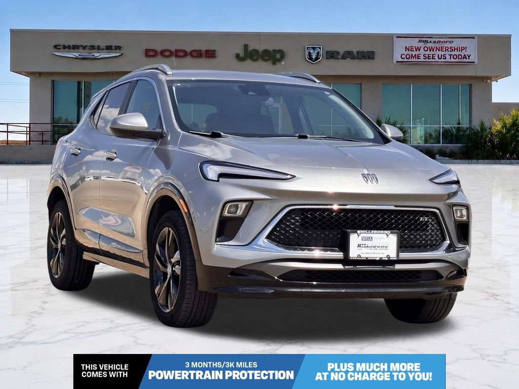 Used 2024 Buick Encore GX Sport Touring AWD/4WD image 1