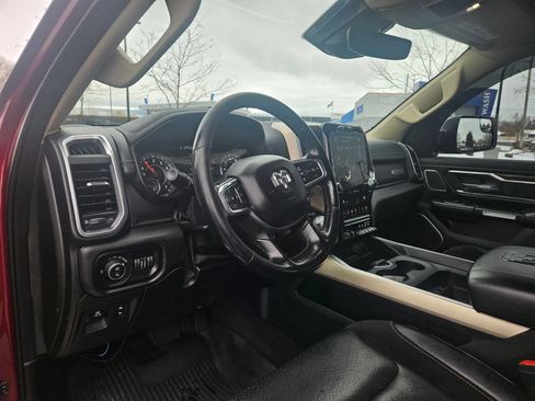 Used 2019 RAM 1500 Laramie image 18